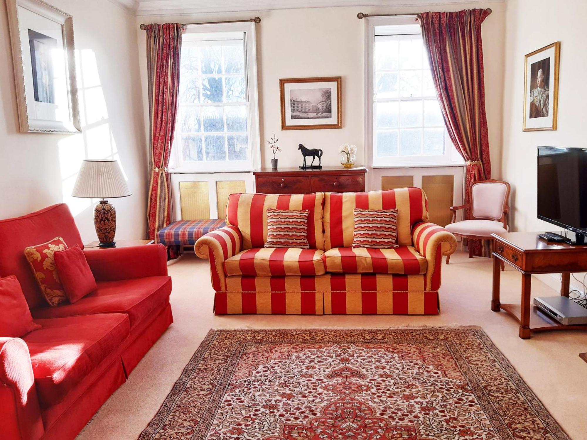 18 The Circus Apartment Бат Екстериор снимка